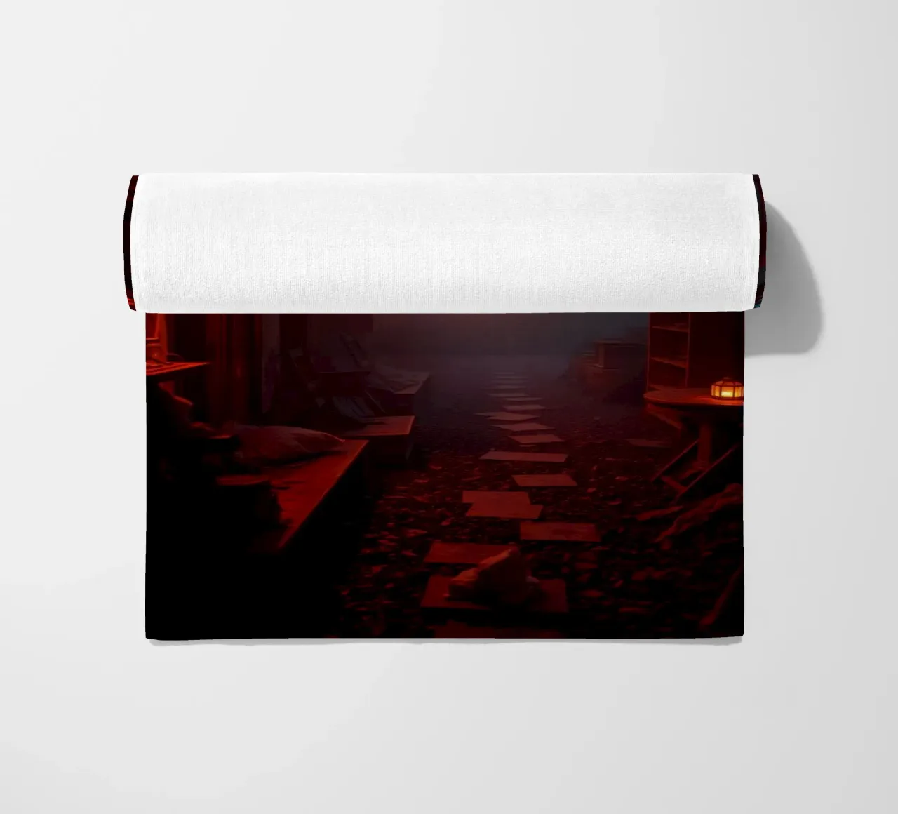 Incantevole vicolo con lanterne calde e nebbiolina telo mare da DesignDoodle