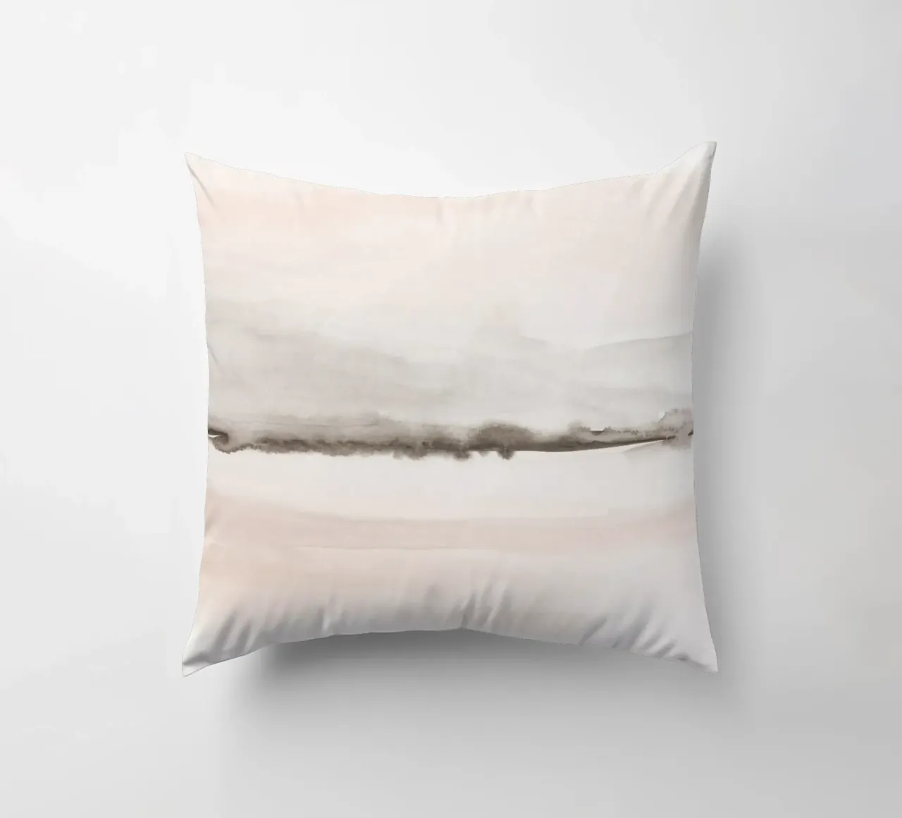 Zacht koraal en grijze bergen kussen van NouveauPrints