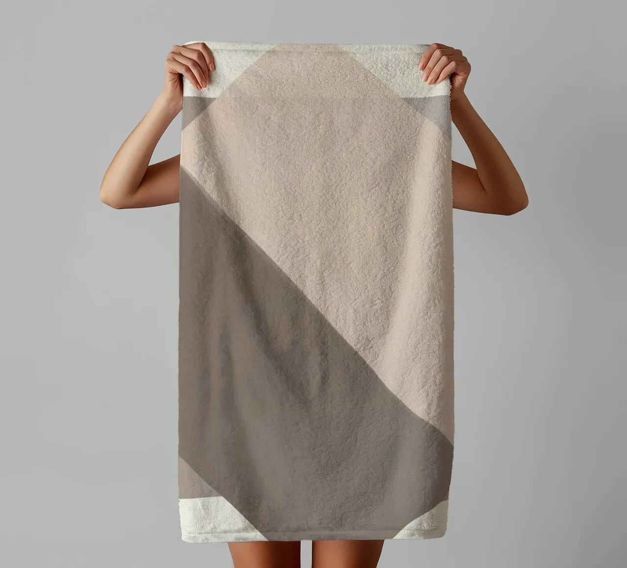 Gedempte kleuren eenvoud 02 badhanddoek van Little Dean