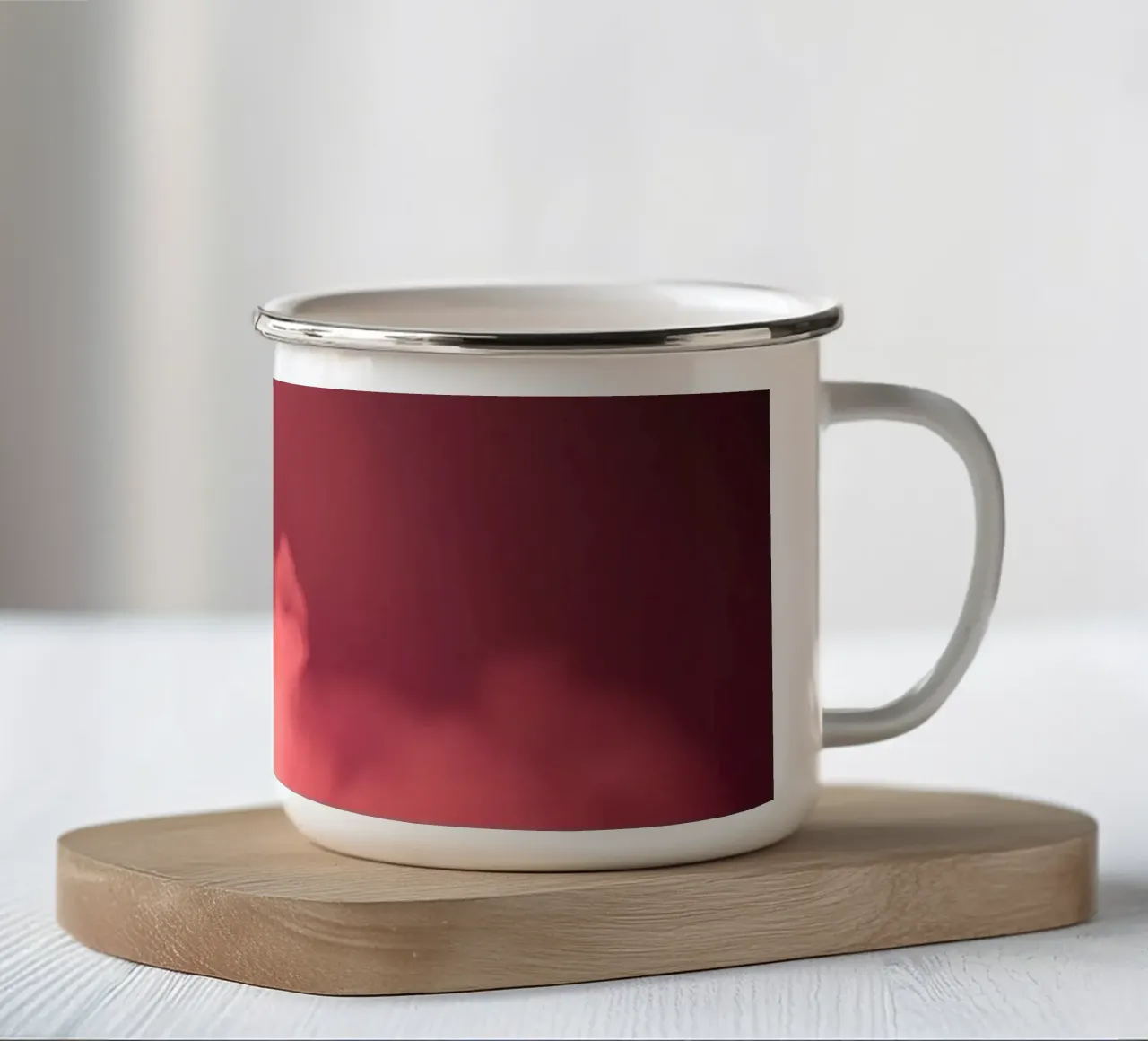 Sfondo astratto rosa tenue con fasci di luce colorati tazza in smalto da DesignDoodle