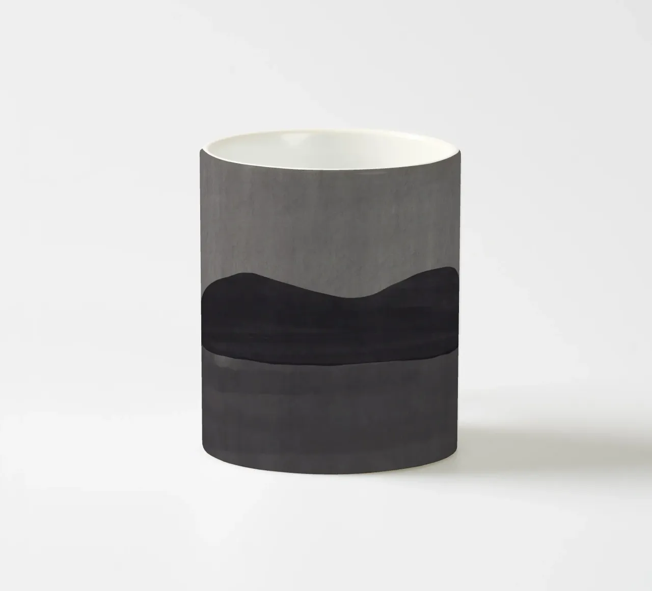 Paesaggio monocromatico scuro tazza in ceramica da Little Dean