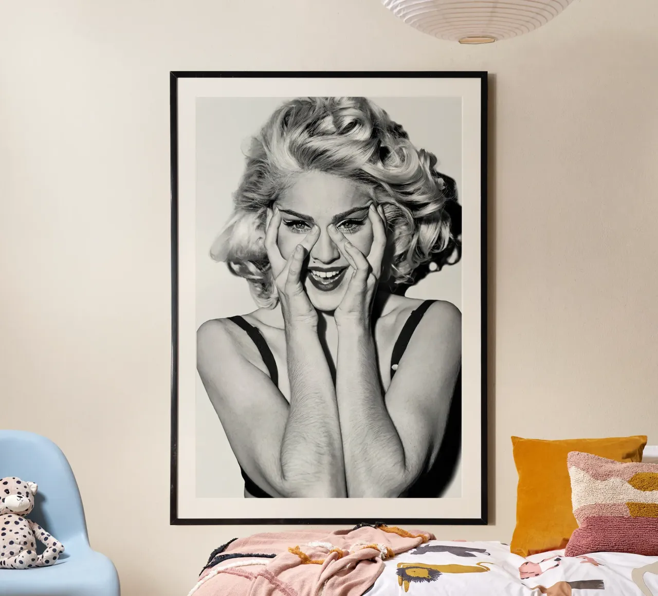 Ritratto di Madonna d'epoca poster da Beth Pop Culture