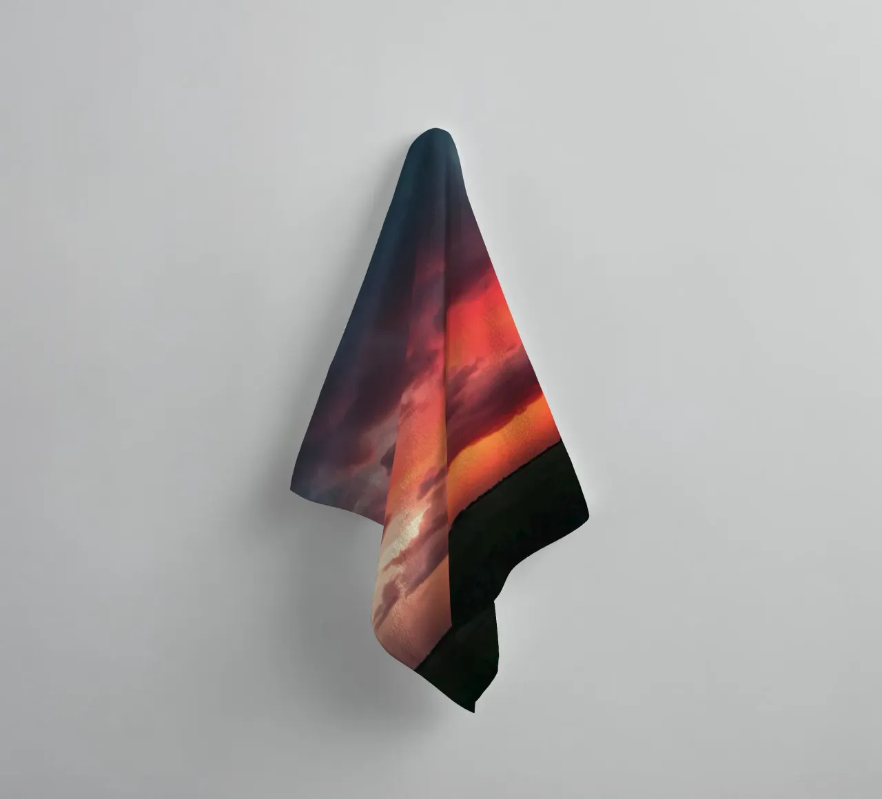 Un fondo que representa el cielo con colores complementarios toalla de baño de DesignDoodle