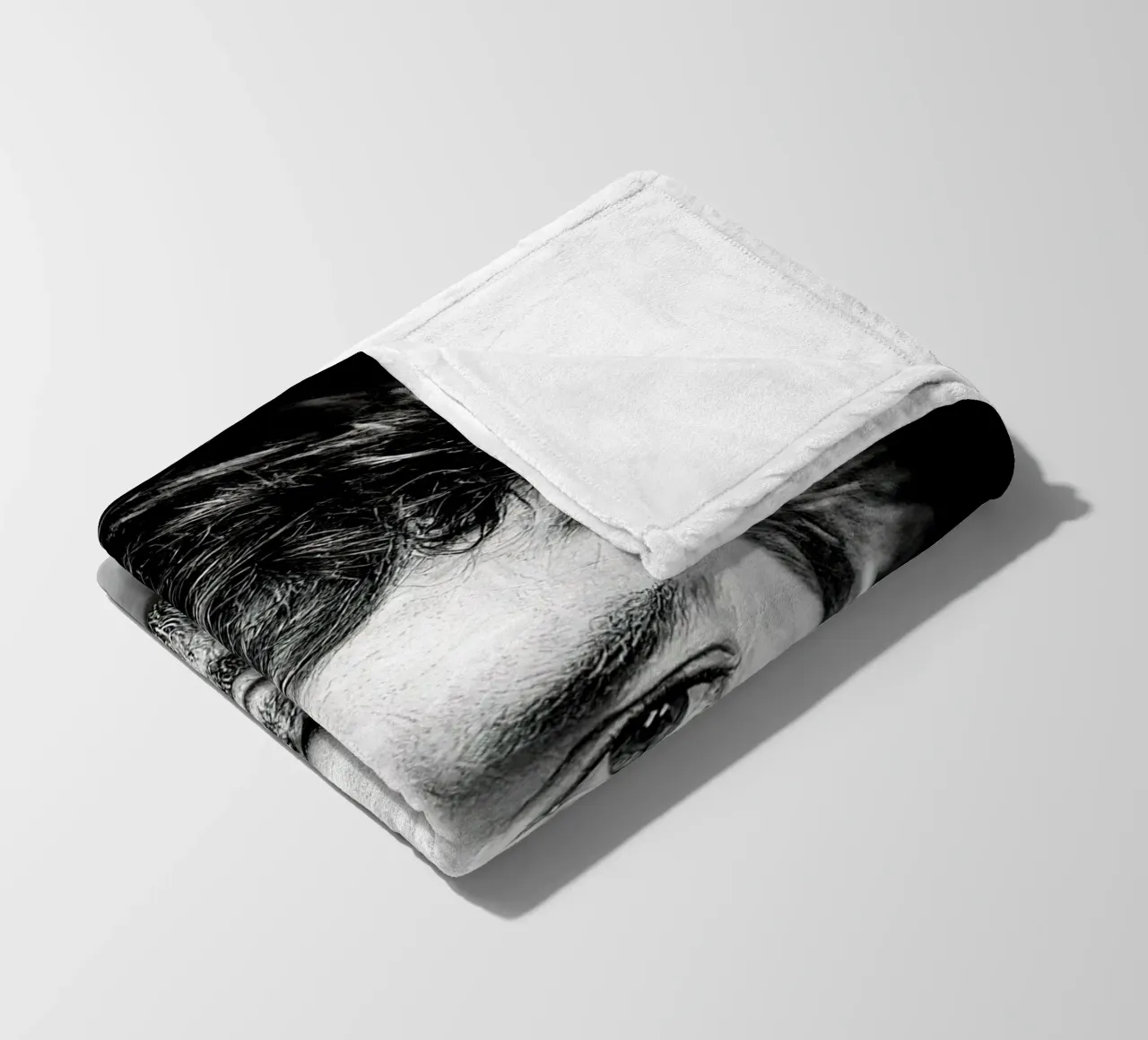 Robert Downey Jr Ritratto B&N coperta in pile da Beth Pop Culture