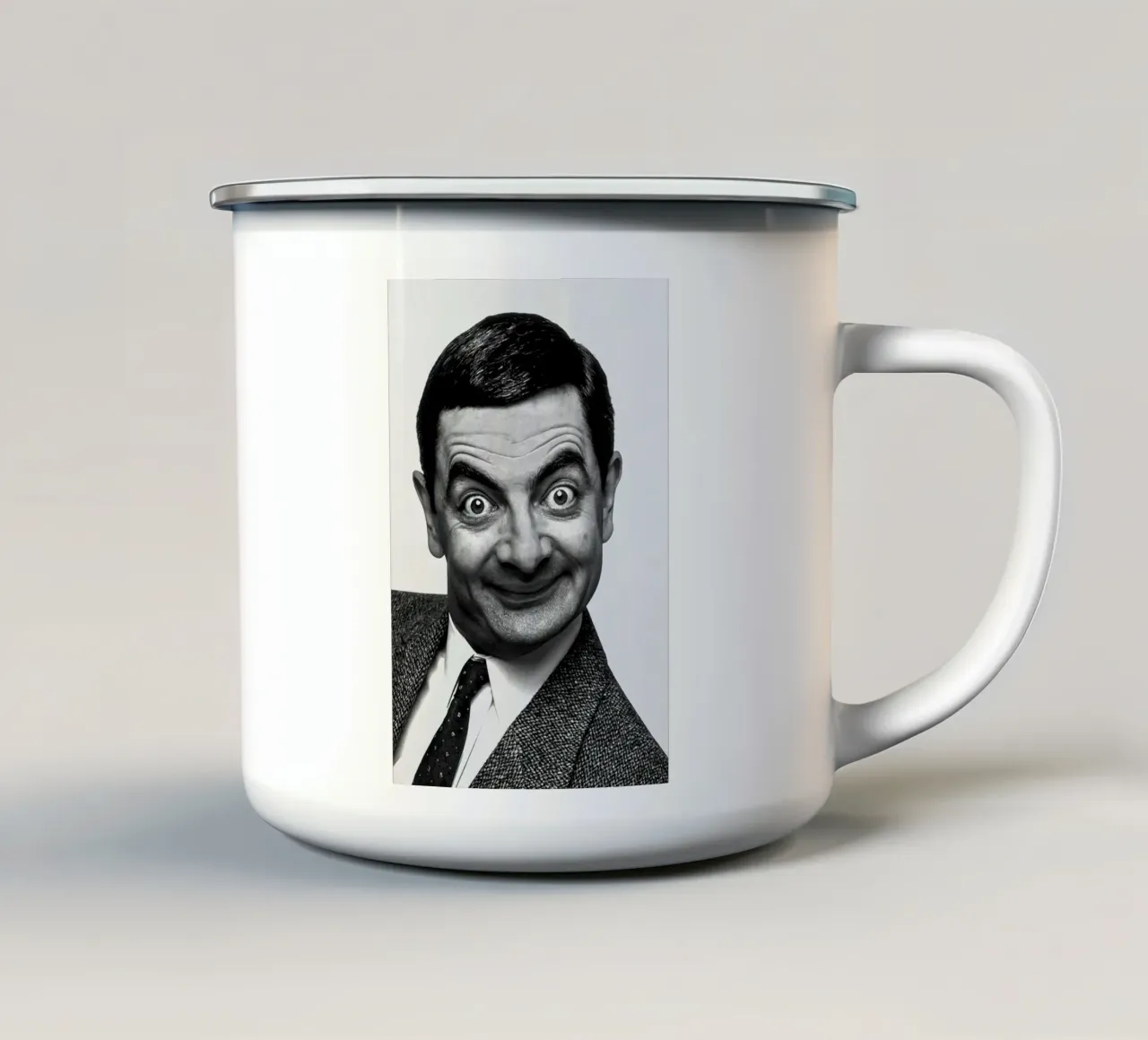 Rowan Atkinson Mr. Bean Iconische Glimlach emaille mok van Beth Pop Culture