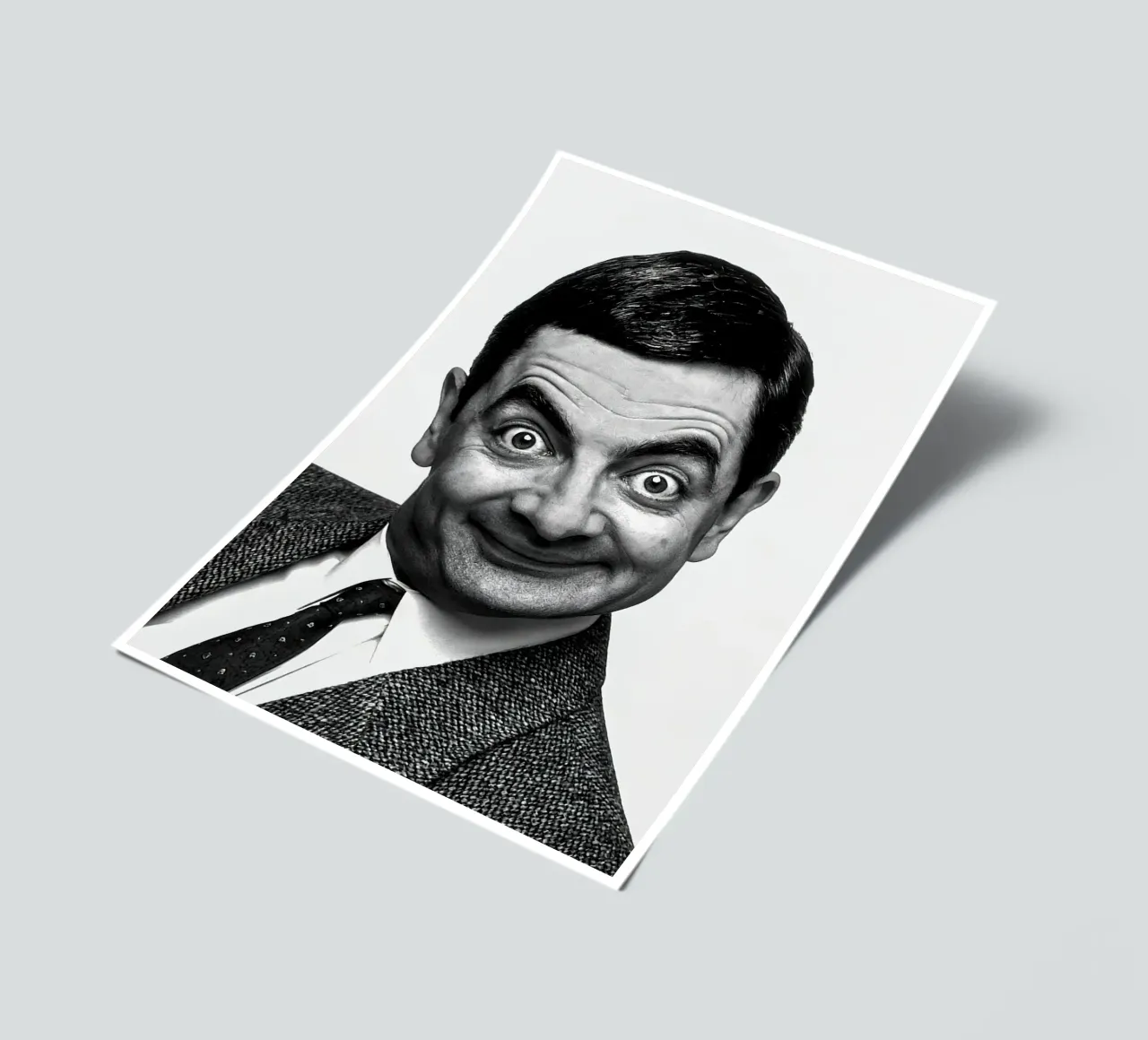 Sorriso iconico di Rowan Atkinson Mr. Bean foglio adesivo da Beth Pop Culture