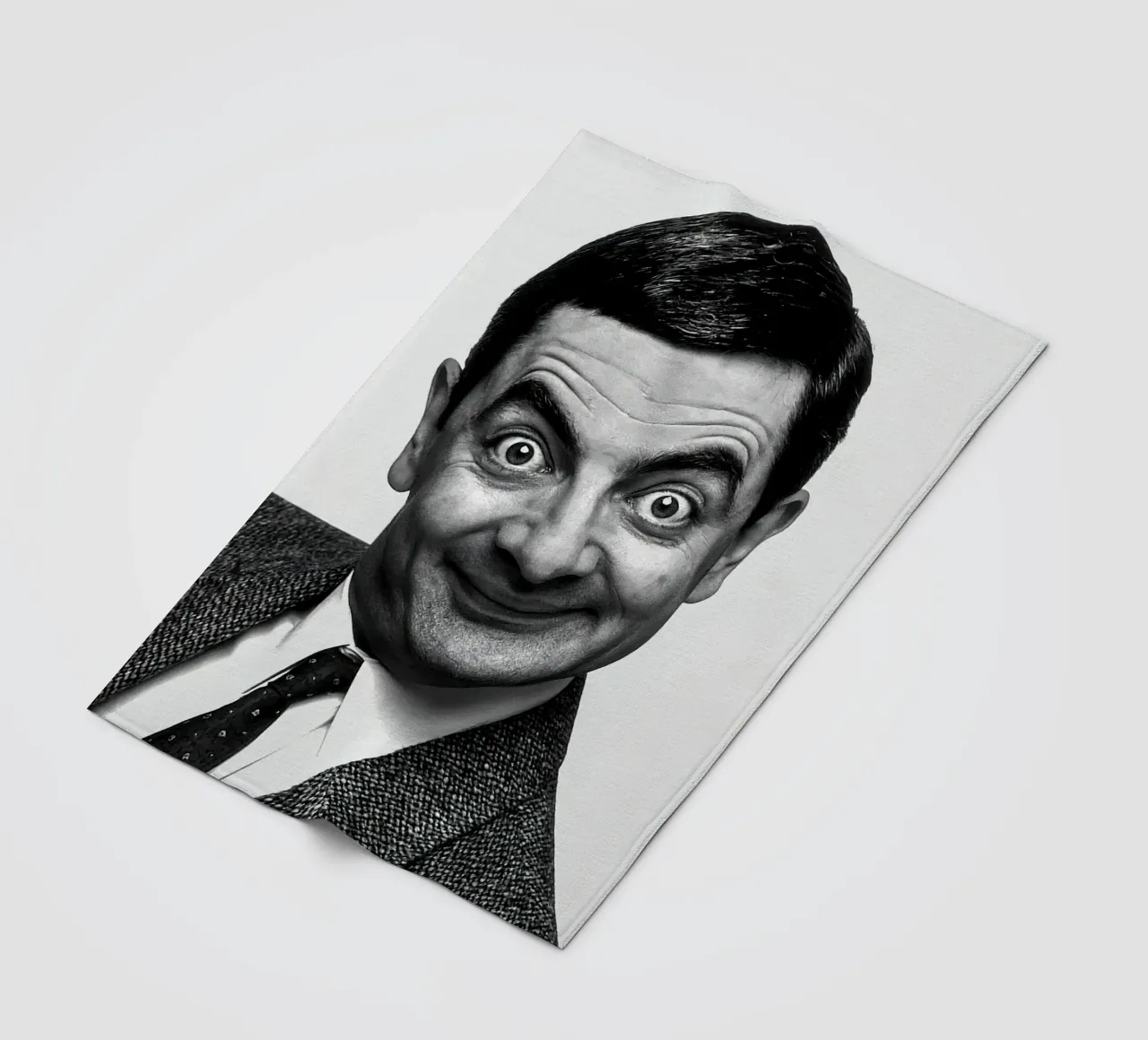 Sorriso iconico di Rowan Atkinson Mr. Bean coperta in pile da Beth Pop Culture