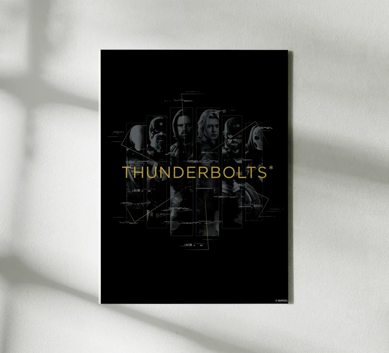 Thunderbolts* tela con Cornice a cassetta da MARVEL Designs by JUNIQE