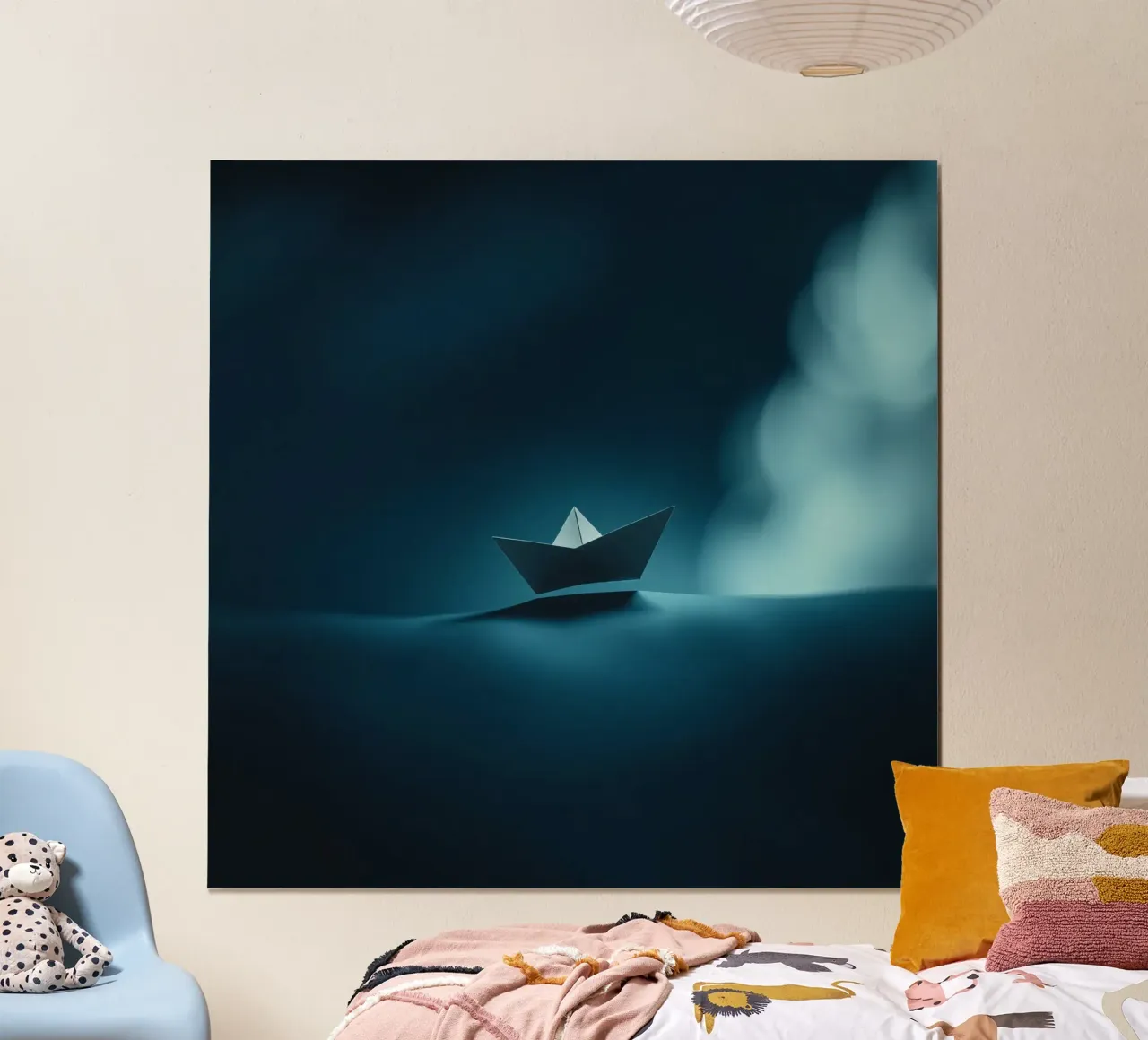 Piccola barca di carta che scivola sull'acqua calma in una stanza poco illuminata carta hahnemühle da DesignDoodle