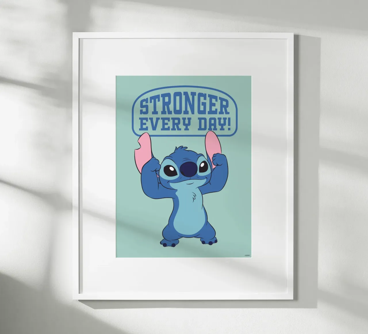 Stitch - Stronger every day! Poster mit Aluminium Rahmen von Stitch