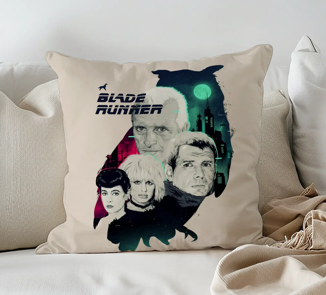 Blade Runner Owl decorative cushion by Junkie Movie 2