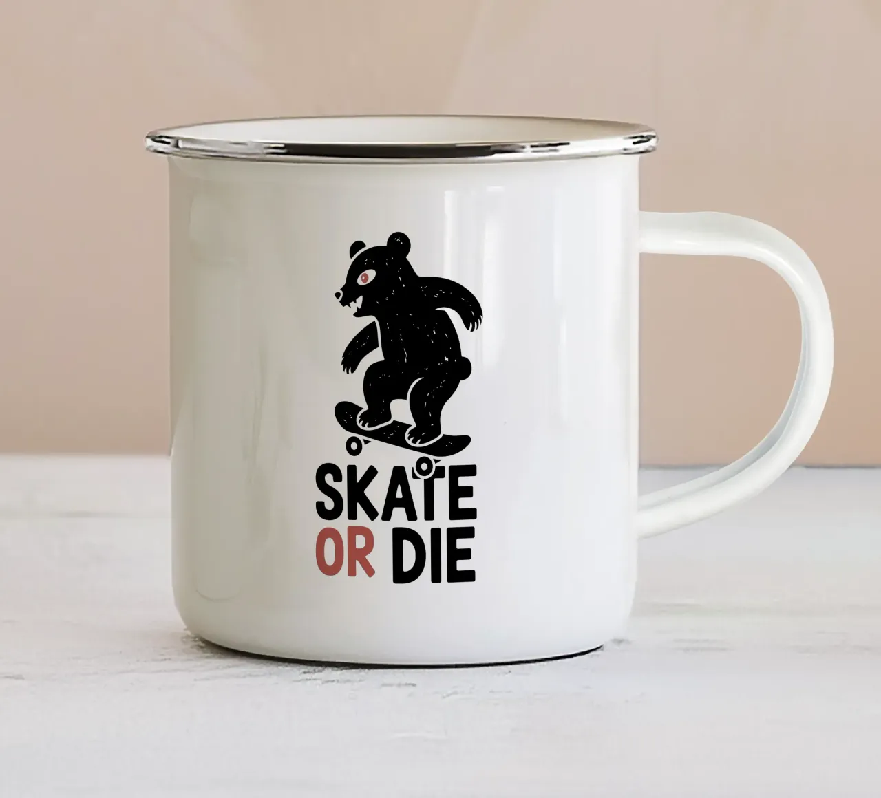 Orso giapponese da skateboard - Skate Or Die tazza in smalto da GameDay Studio