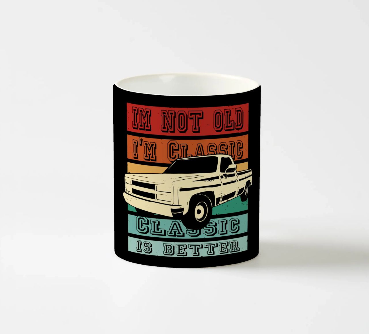 non sono vecchio - sono un classico tazza in ceramica da Gunawan Rb