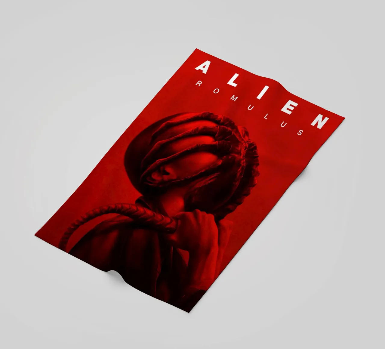 Alien Romulus Strandtuch von Junkie Movie 2