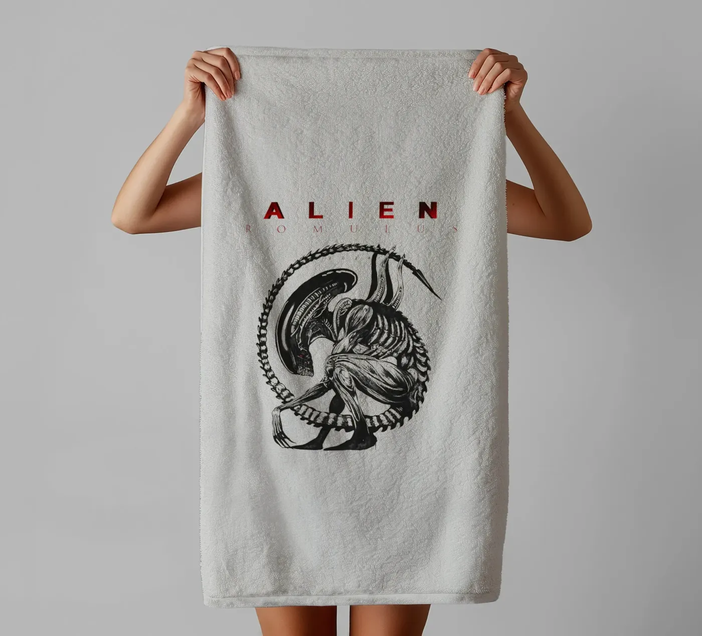 Alien Romulus Xenomorph towel by Junkie Movie 2