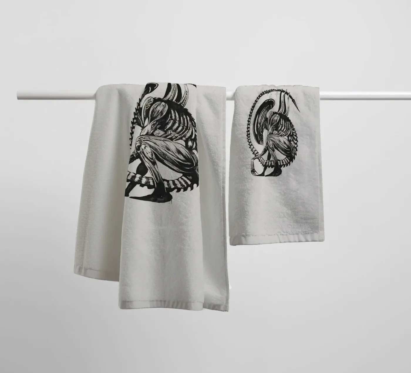 Alien Romulus Xenomorph towel by Junkie Movie 2