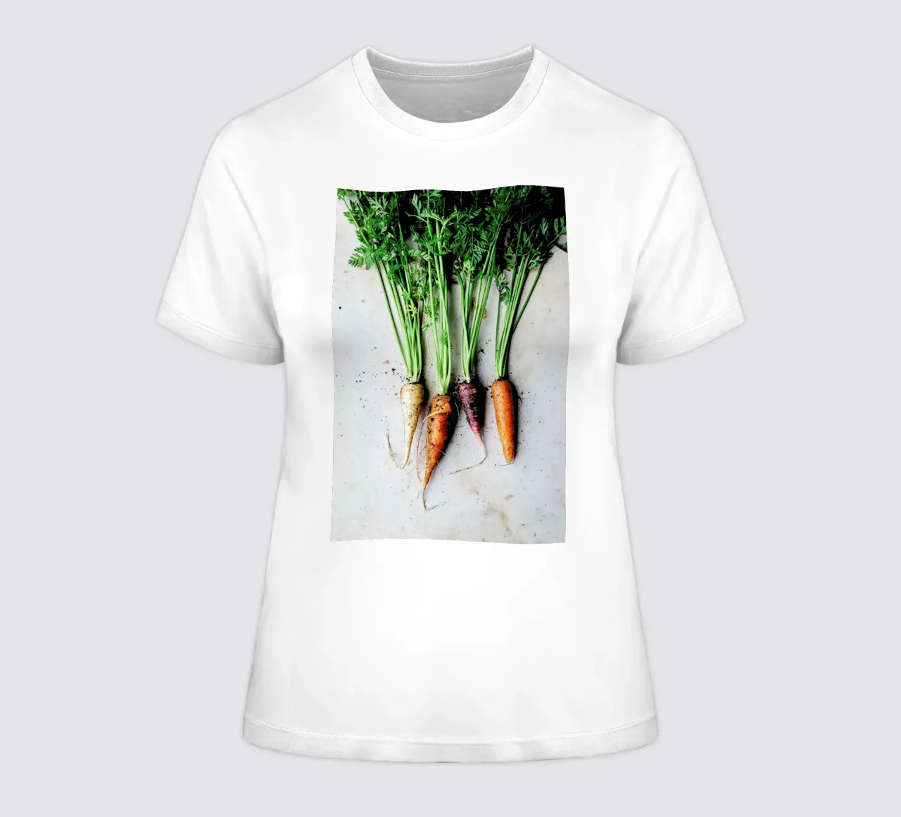 Karotten Frisch Geerntet women's fitted t-shirt by Eat this