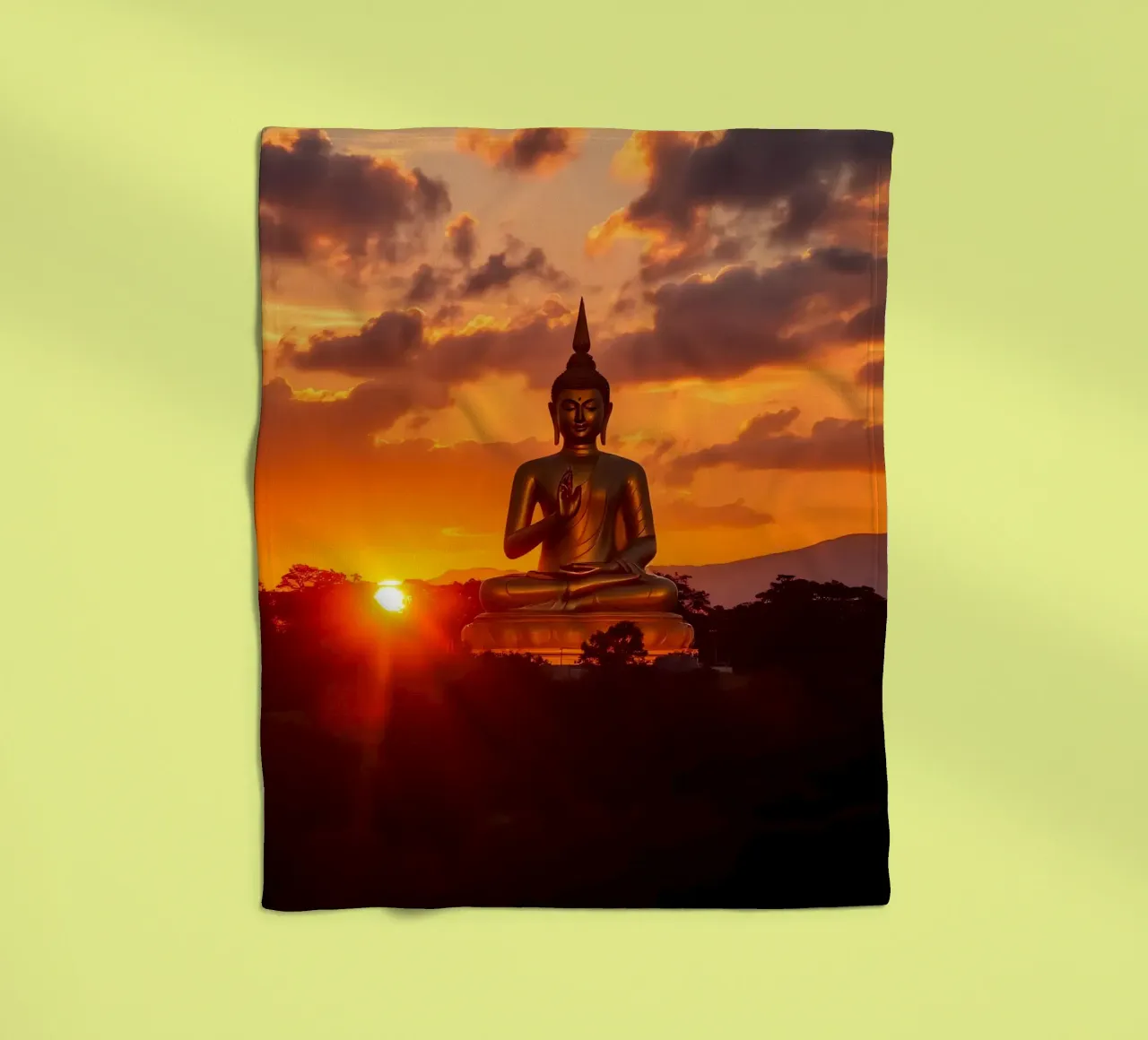 Buddha Goldene Stunde coperta in pile da kosinsart.gallery