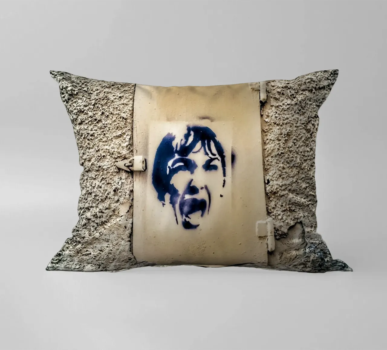 Gridare cuscino da Bitburg Studio