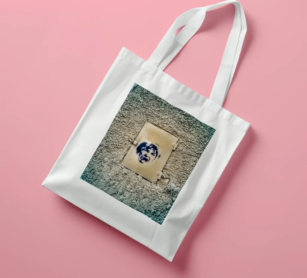 Gridare borsa in juta da Bitburg Studio