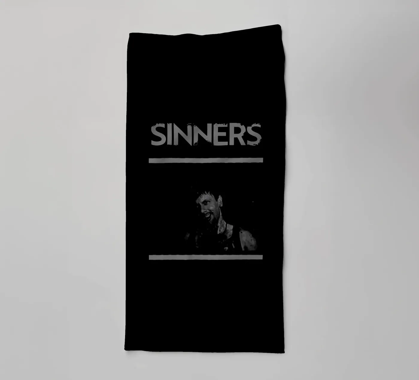 Duivel der zondaars badhanddoek van Junkie Movie 2