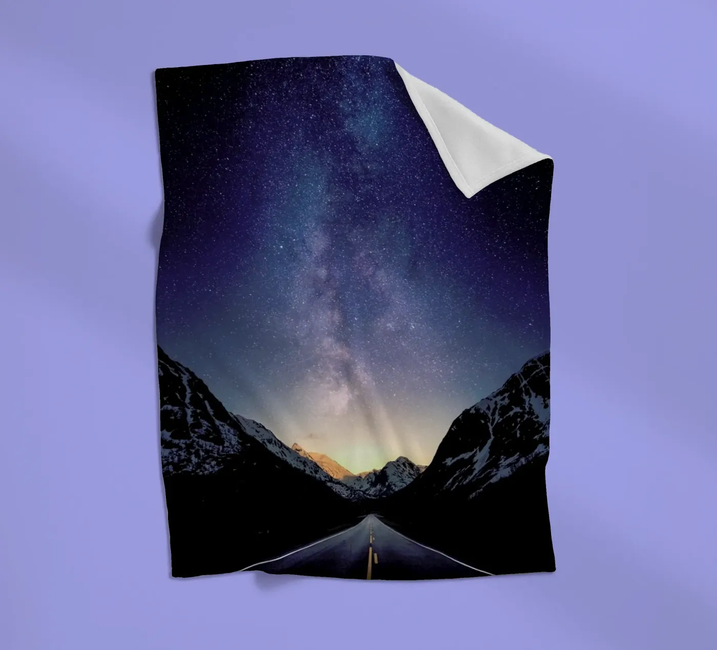 Vanishing Point Fleecedecke von EyeEm Mobile GmbH