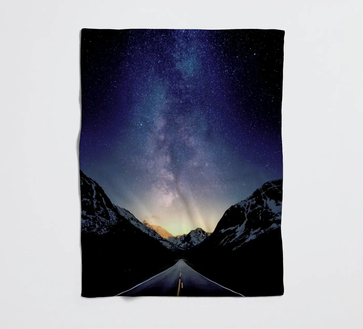 Vanishing Point Fleecedecke von EyeEm Mobile GmbH