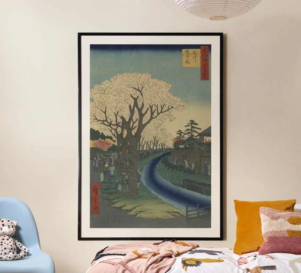 Tamagawa-zutsumi no hana – Vintage Japanese Springtime Scene poster con telaio in alluminio da Wirla