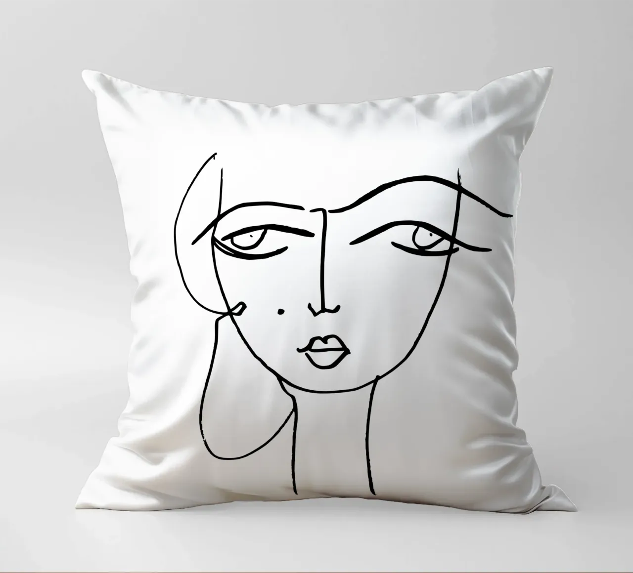 Outline of Her cuscino da typostudio
