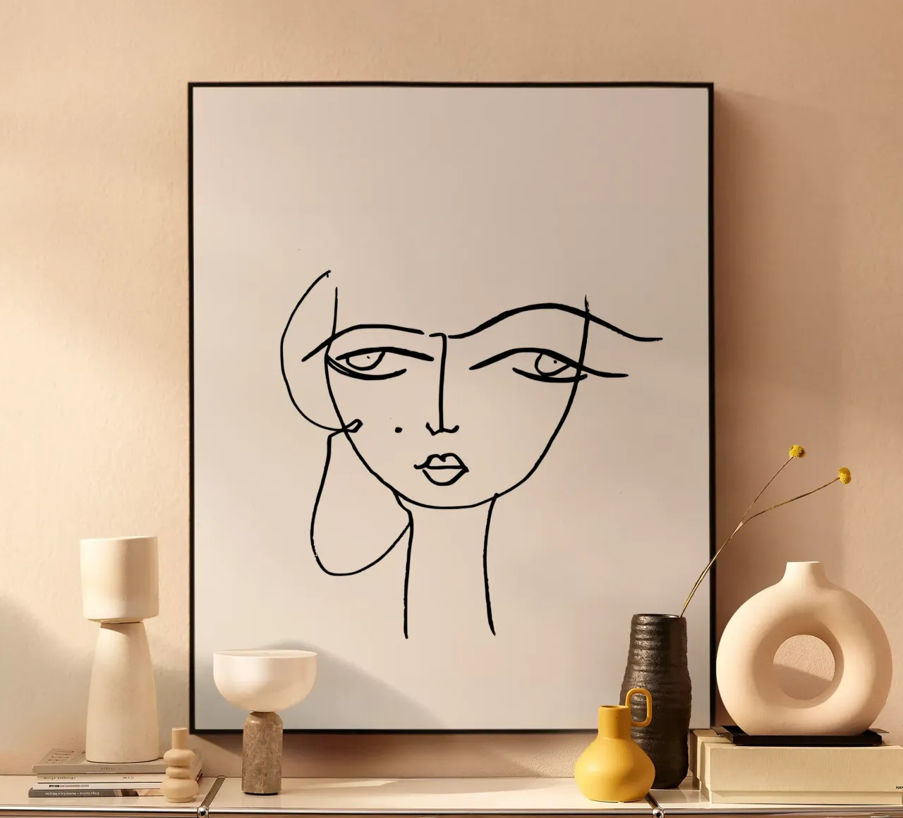 Outline of Her alluminio dibond da typostudio