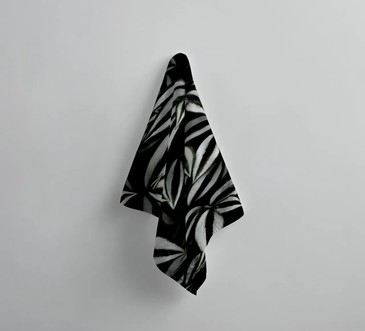 Botanical Cebra Leafs towel by Studio Nahili