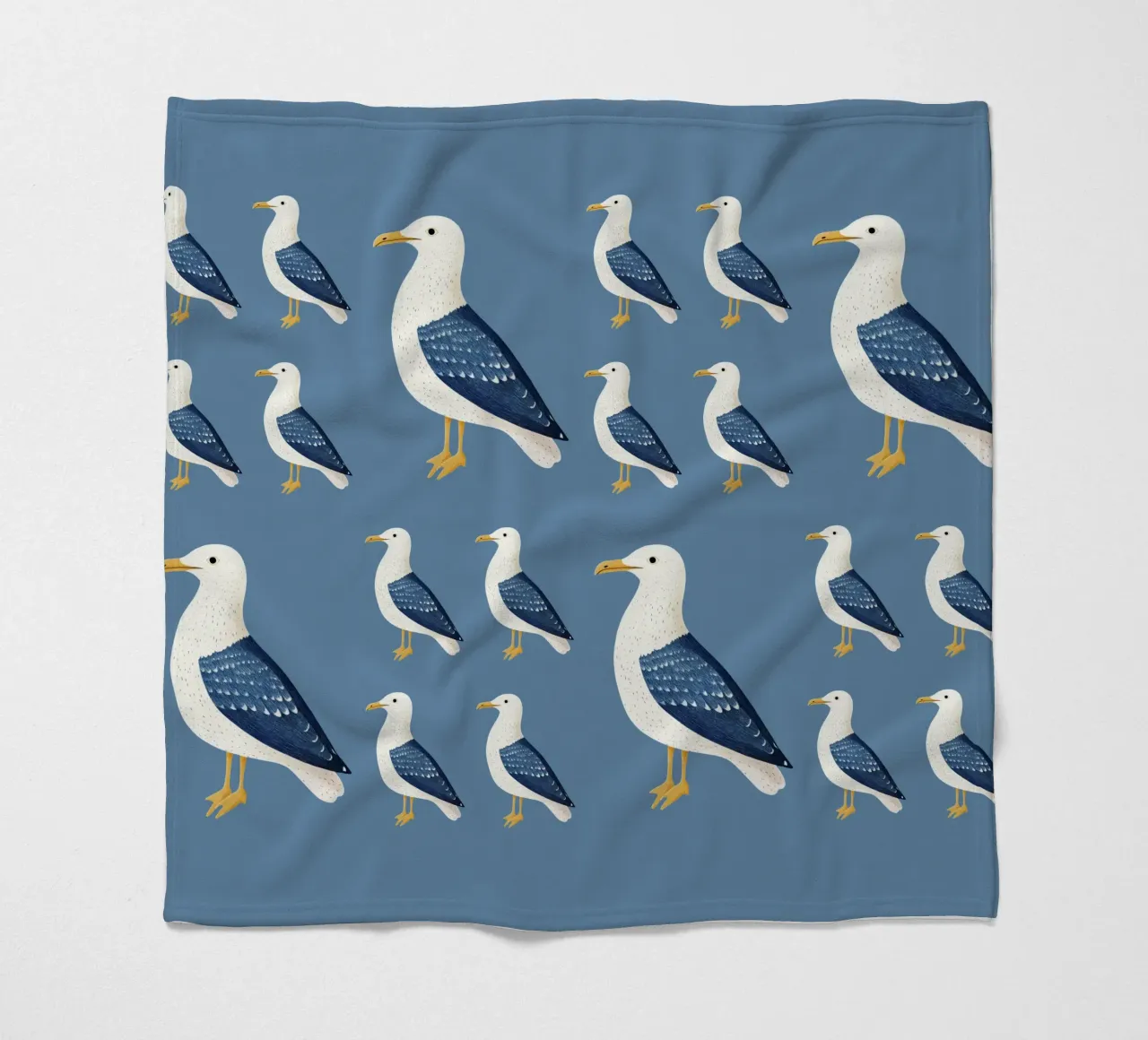 Möwe Fleecedecke von Curious Canvas