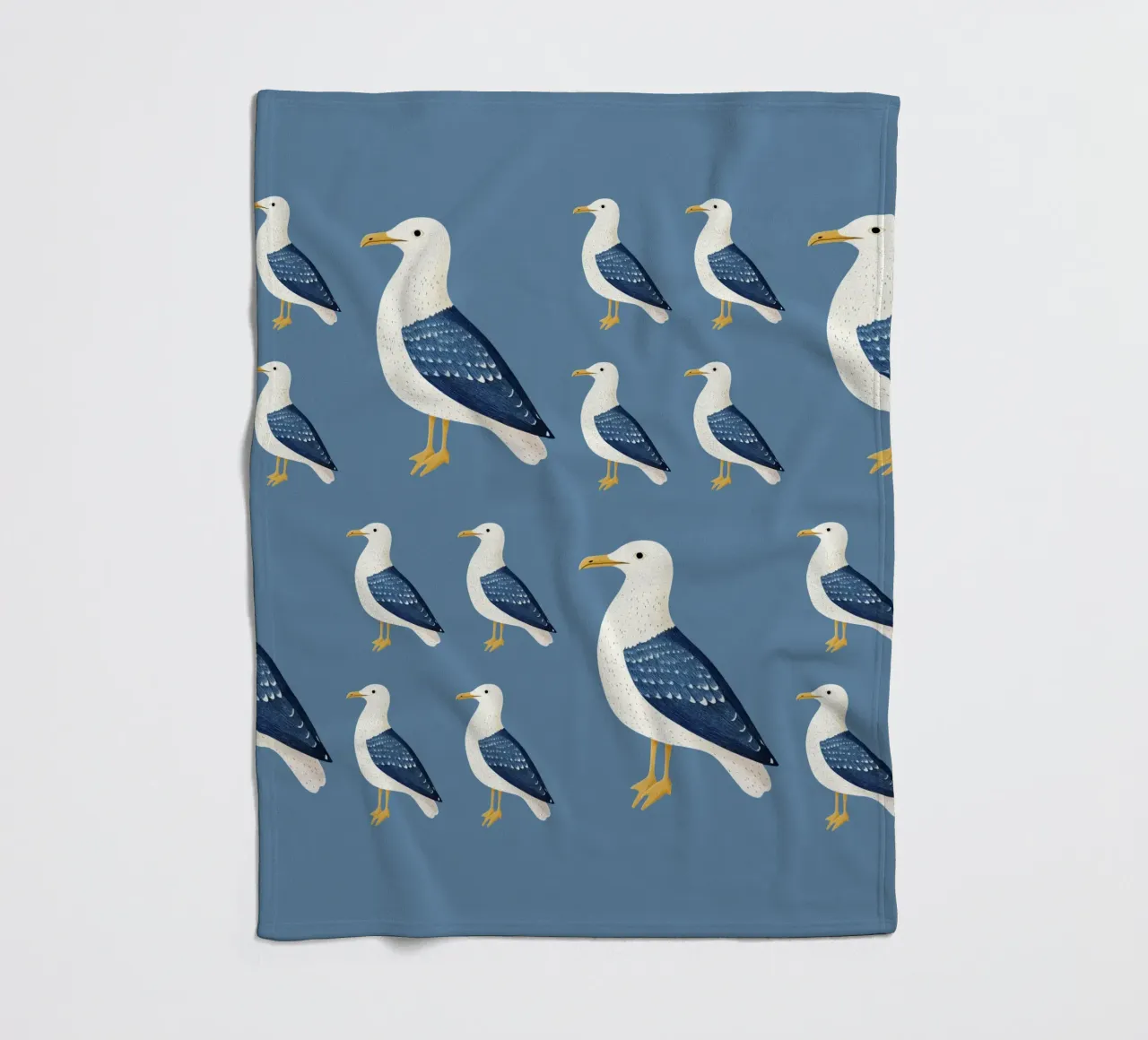 Möwe Fleecedecke von Curious Canvas