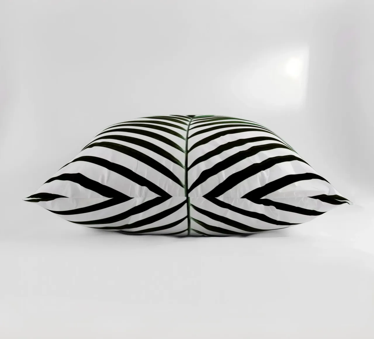 Minimal Palm Leaf cuscino da Studio Nahili