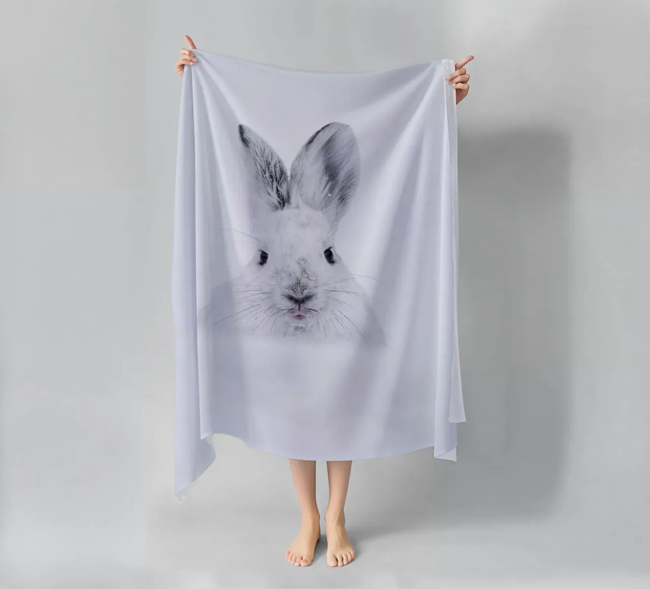 Rabbit in the Snow telo mare da EyeEm Mobile GmbH