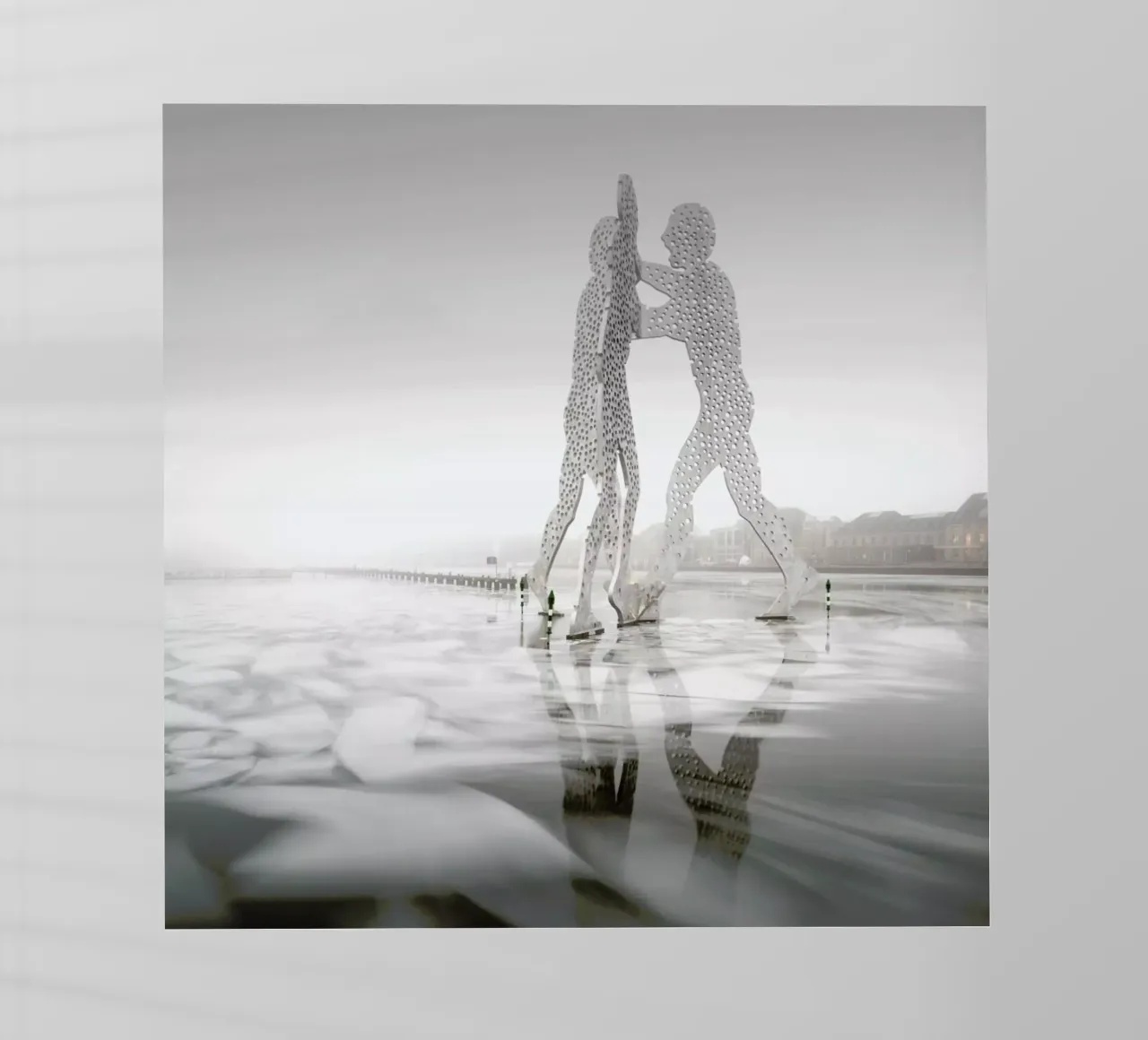 Molecule Men On Ice | Berlin 2016 pellicola backlit da Håggard Photography | Ronny Behnert
