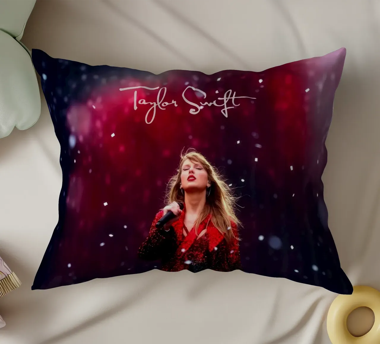Taylor Swiftie cojín de NindaCreationsArt