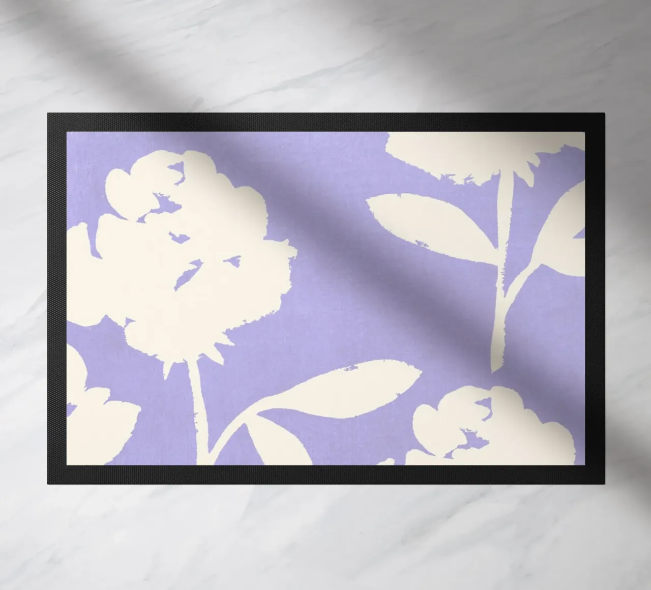 Rosenmuster - Violett Fußmatte von intemporalis