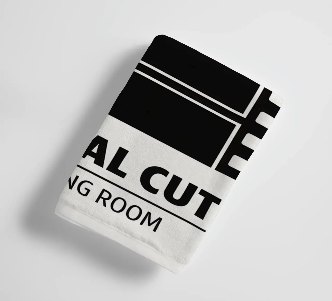 Editing Room Print asciugamano da bagno da MoviesArt