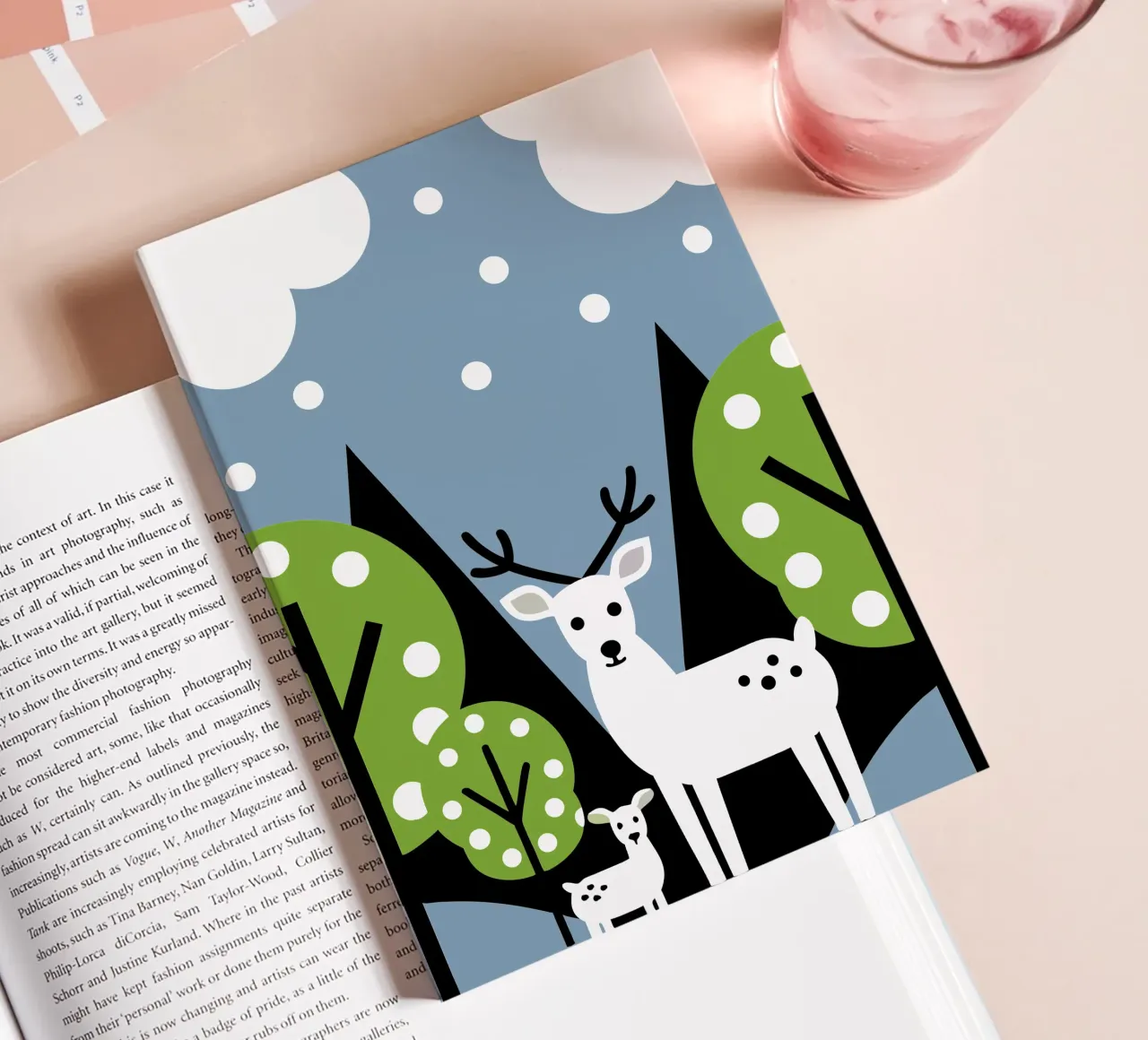 Cerf et arbre carnet de notes de LOOK DIFFERENT