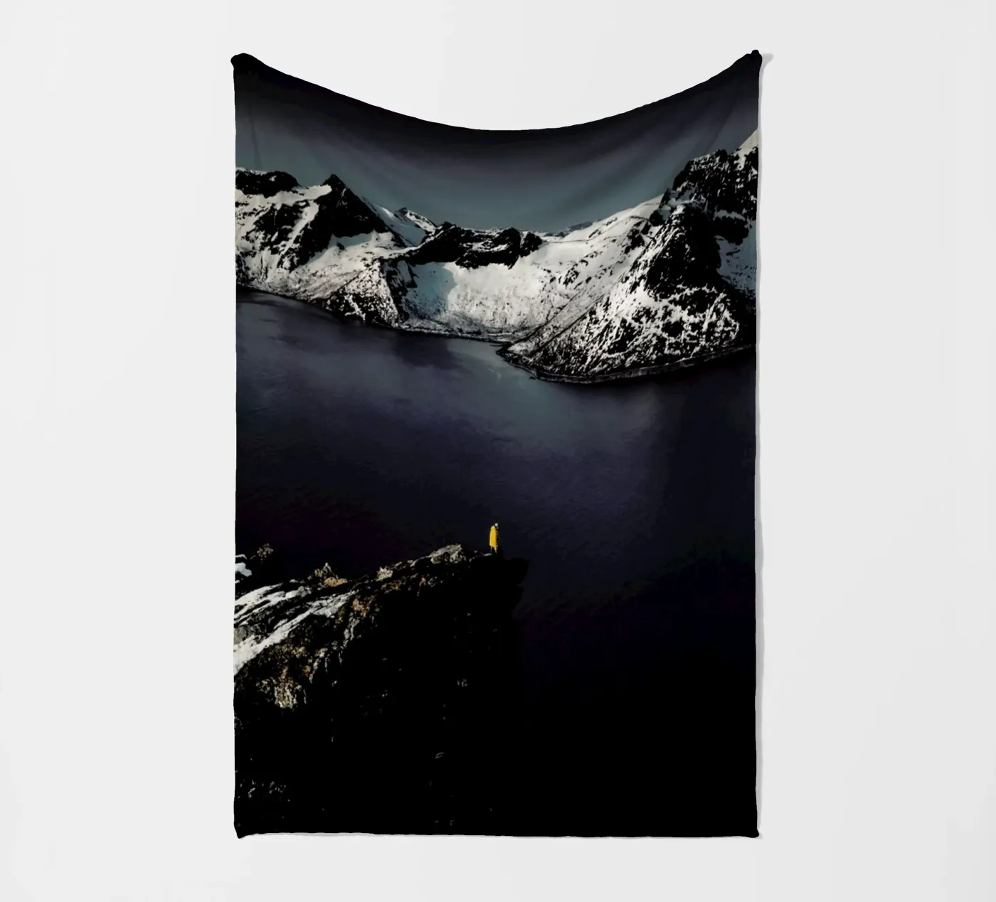 Diving Point Fleecedecke von EyeEm Mobile GmbH