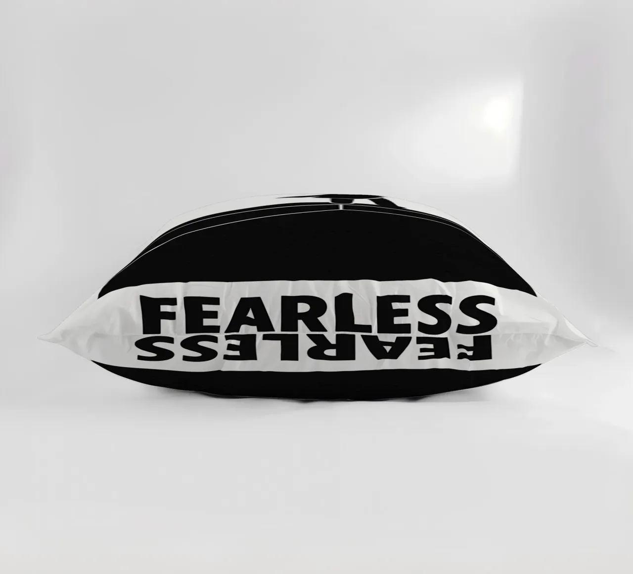 Fearless Print cuscino da MoviesArt