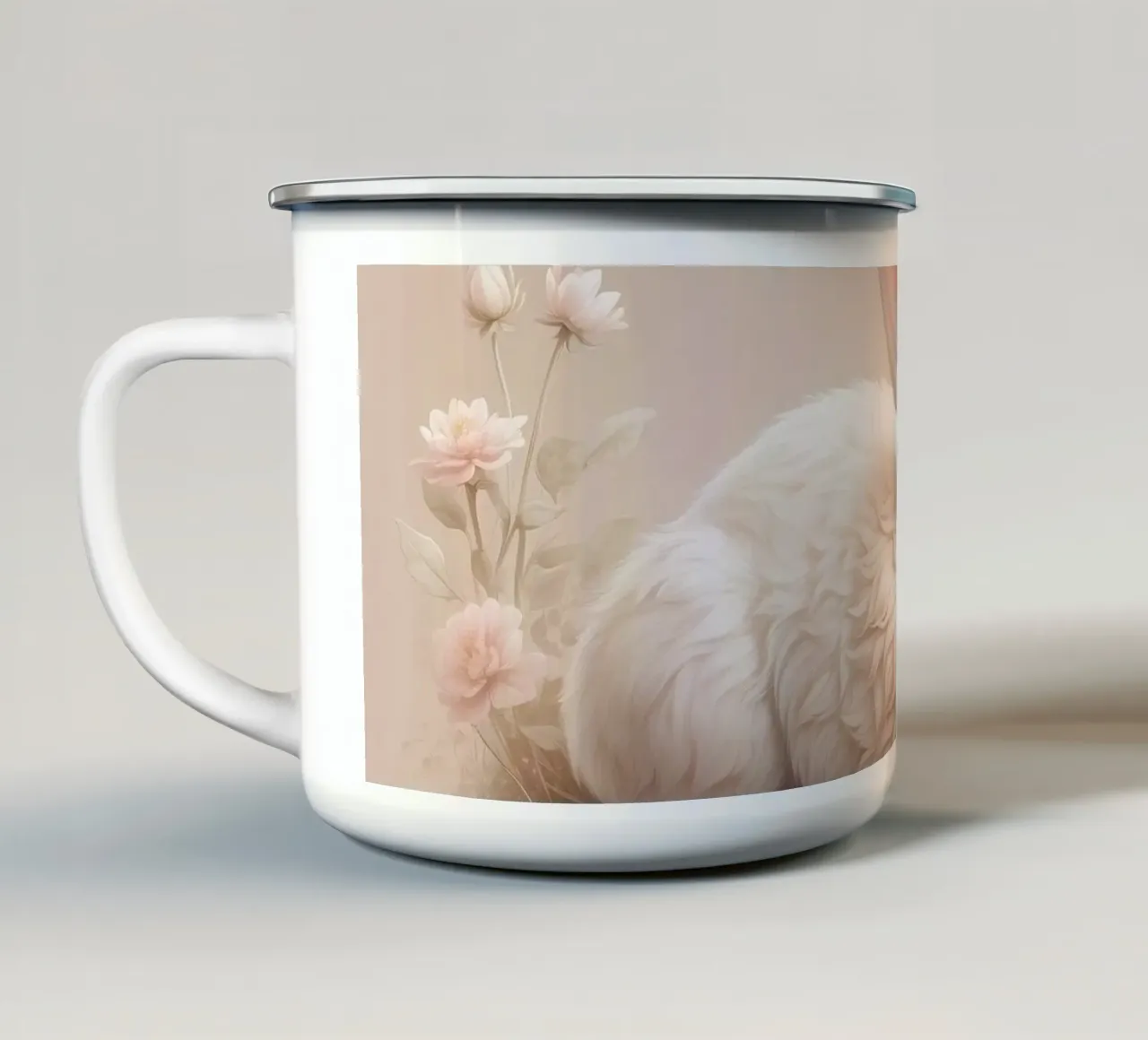 Morbido coniglio bianco che riposa tra delicati fiori soft art tazza in smalto da DesignDoodle