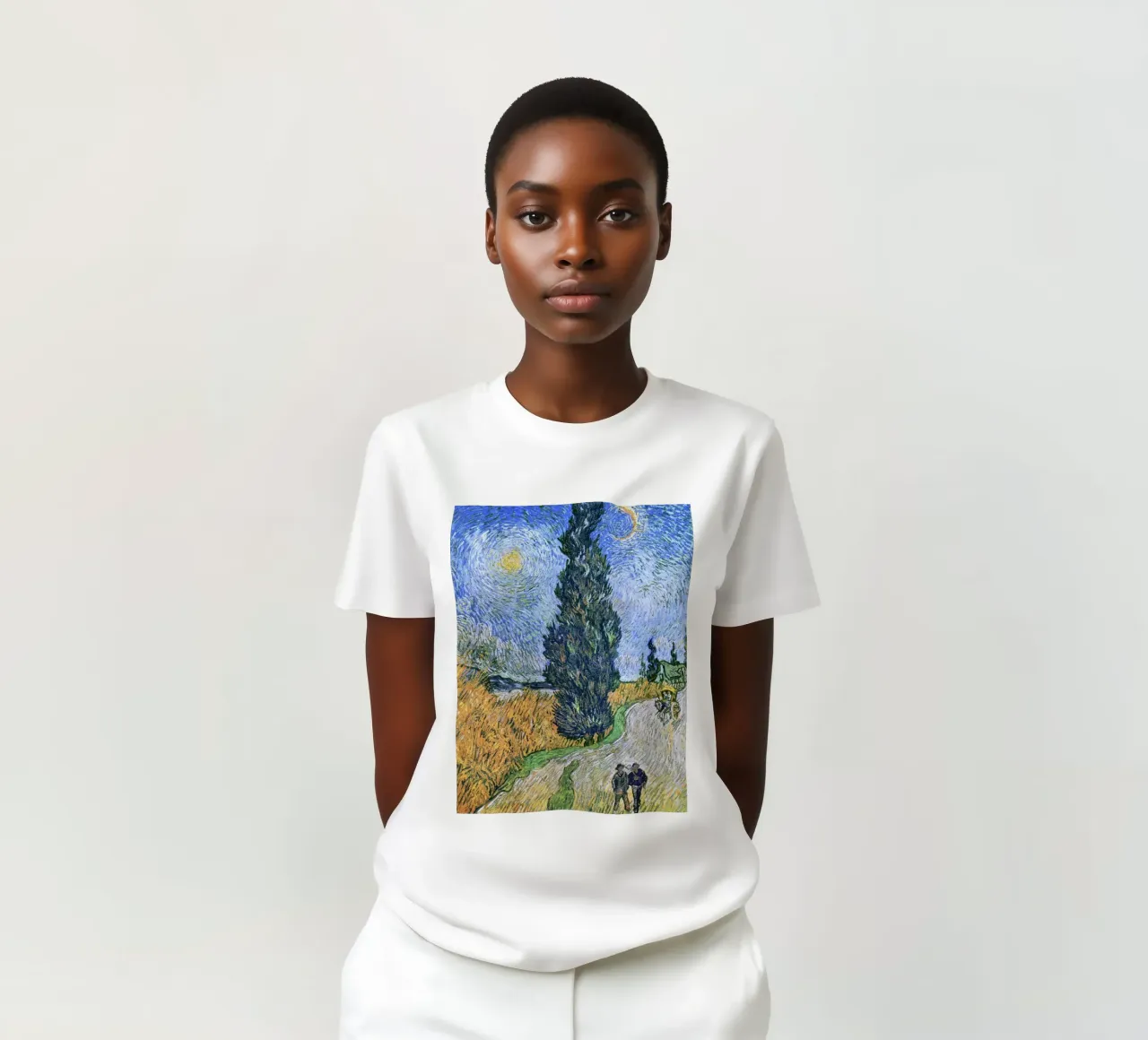 Strada con cipresso e stella di Vincent van Gogh (1890) t-shirt da Venus Art
