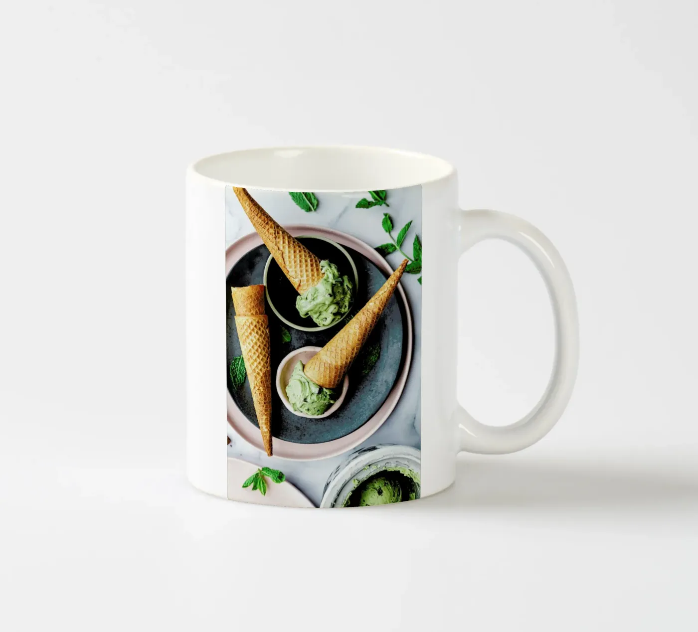 Minz Eis ceramic mug by Eat this