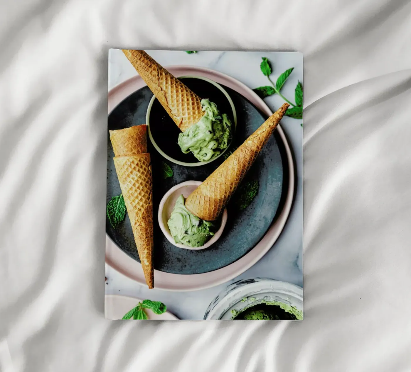 Minz Eis notebook by Eat this