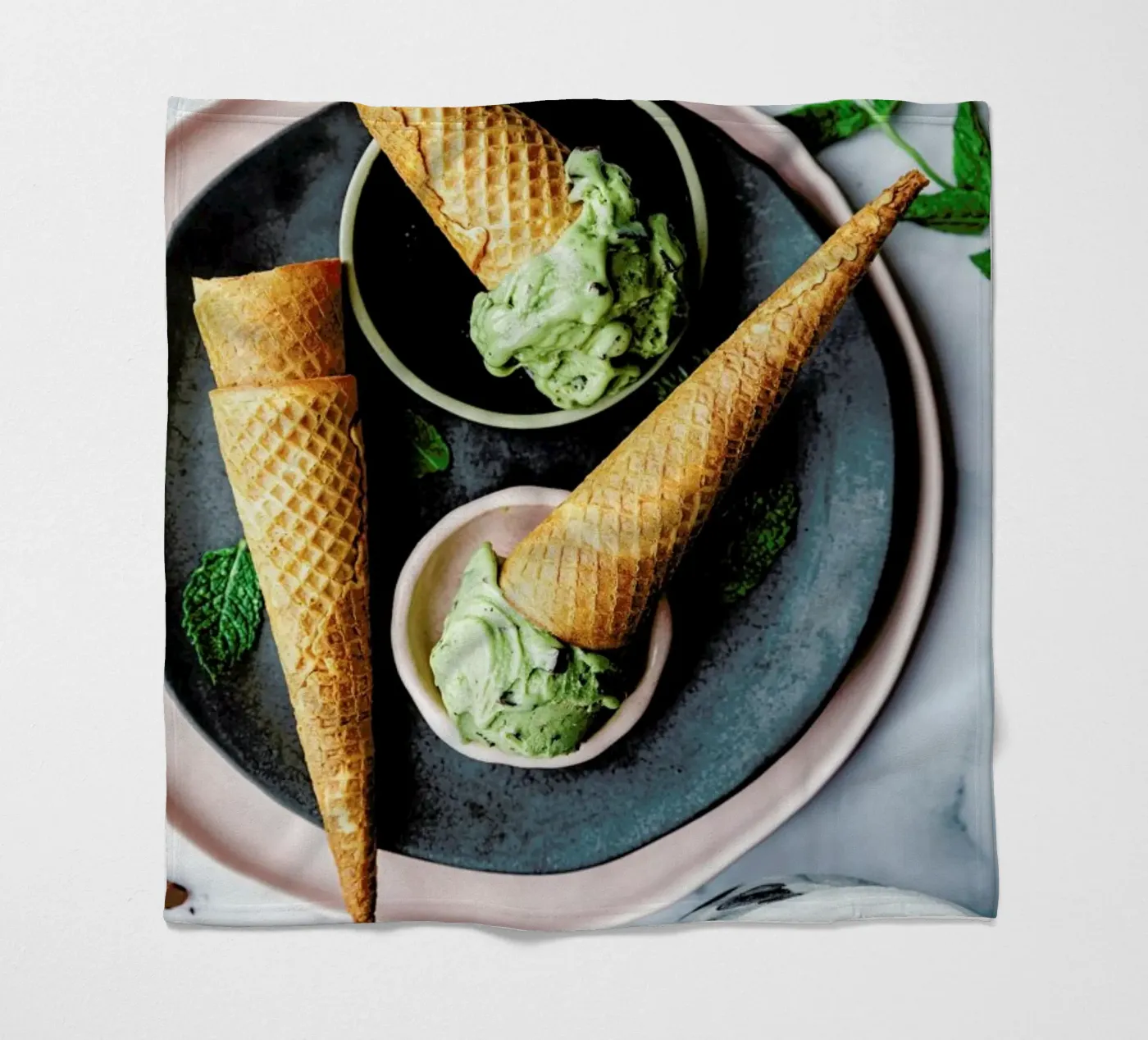 Minz Eis fleecedeken van Eat this