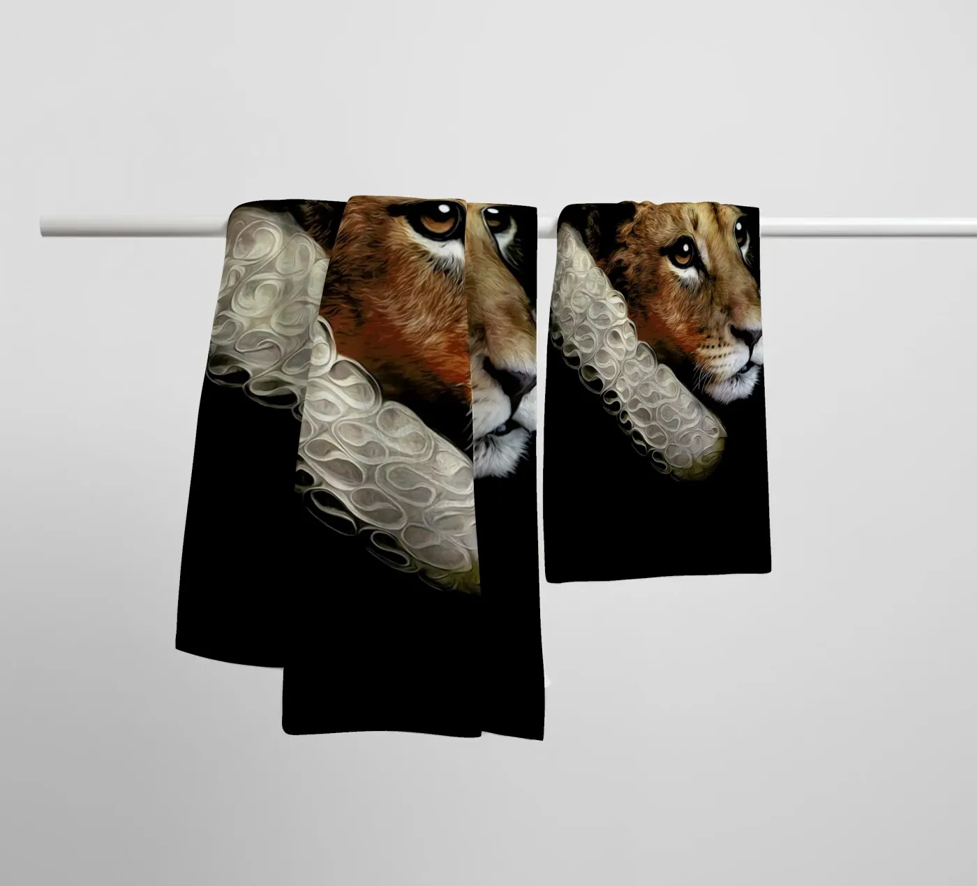 Nova Handtuch von Tein Lucasson