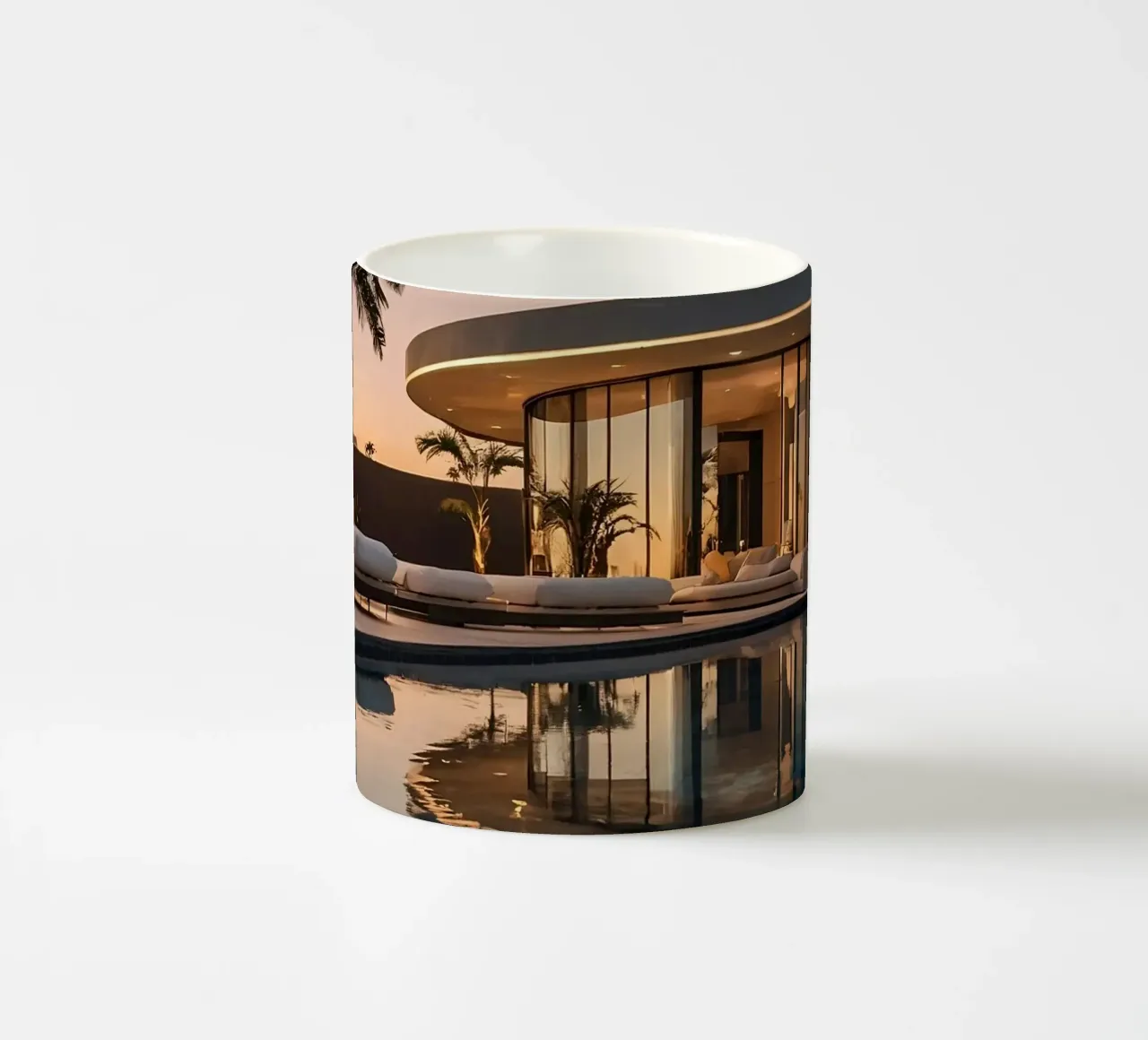 Moderna villa di lusso con splendido riflesso del tramonto tazza in ceramica da DesignDoodle