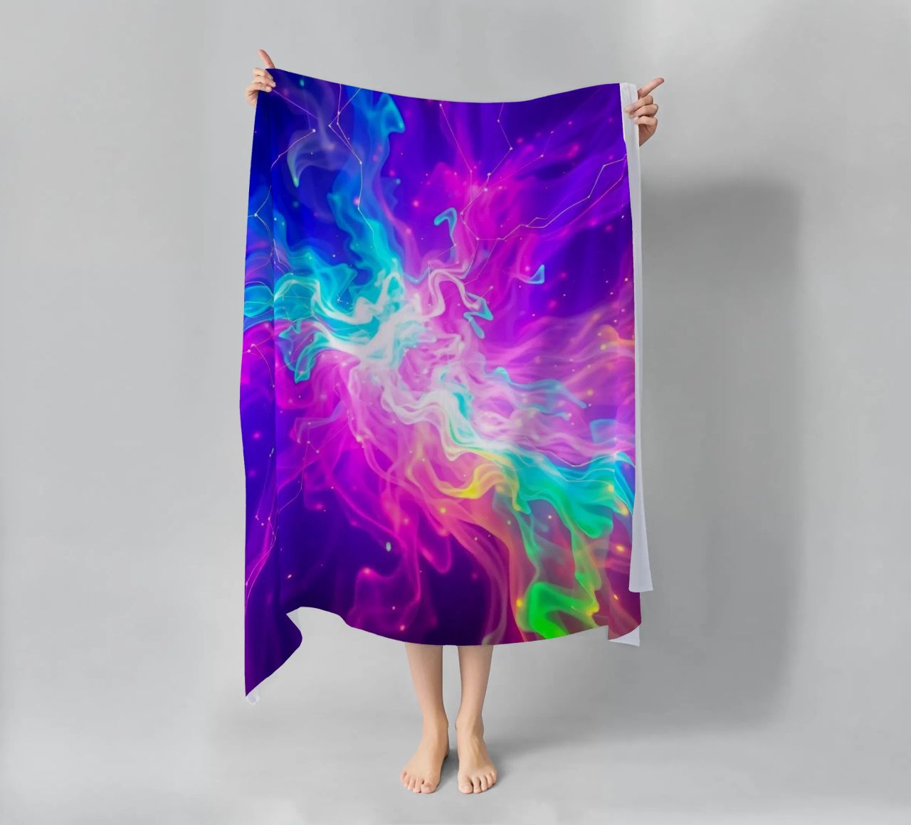 Un colorato vortice astratto di luce ed energia riempie lo sfondo telo mare da DesignDoodle